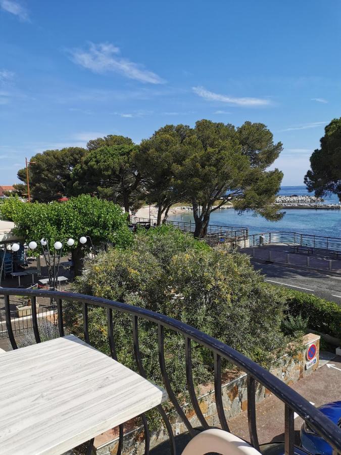 Hotel Le Provencal Logishotels Les Issambres Bagian luar foto