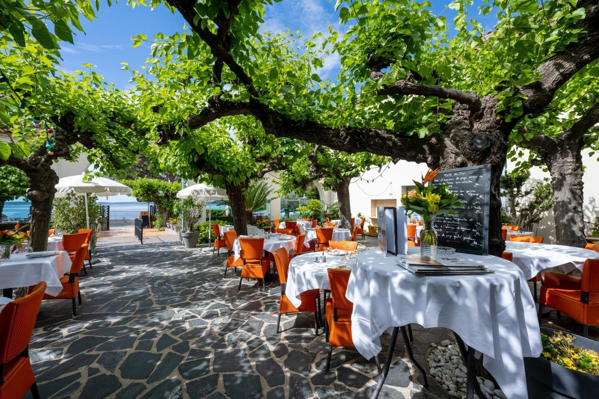 Hotel Le Provencal Logishotels Les Issambres Bagian luar foto