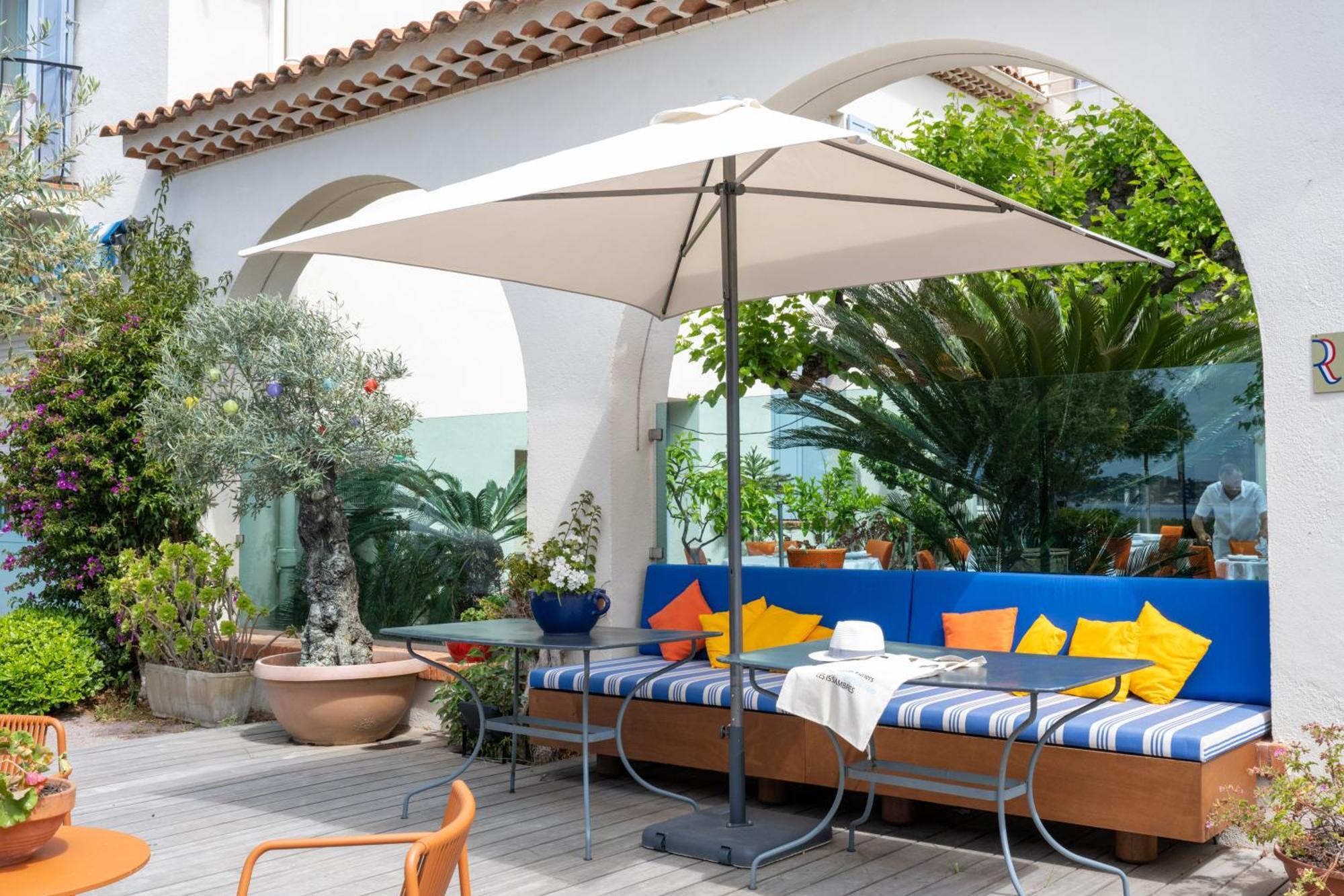 Hotel Le Provencal Logishotels Les Issambres Bagian luar foto