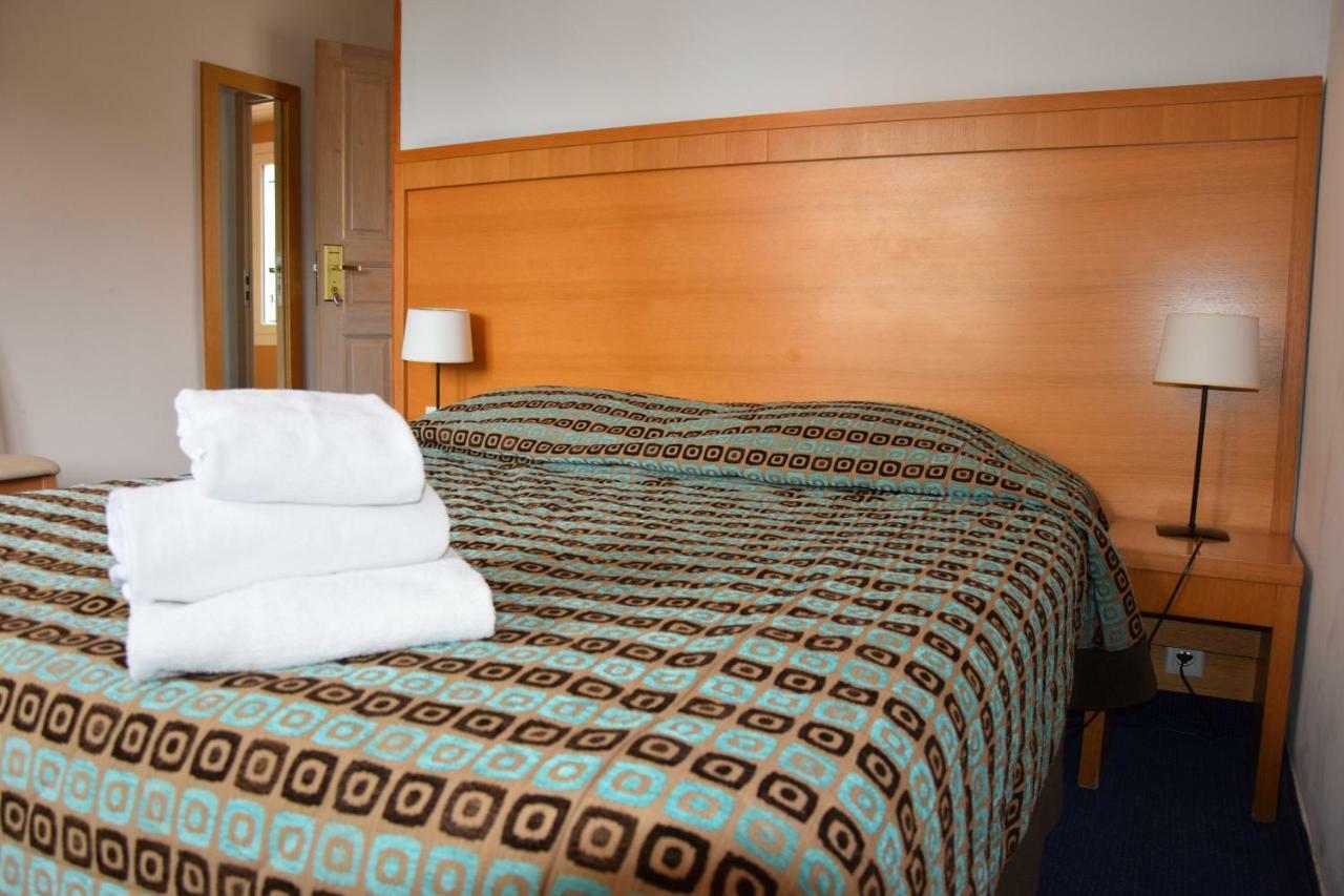 Hotel Le Provencal Logishotels Les Issambres Bagian luar foto